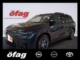 elektro 70 kwh design acc+led+pano+shz+360