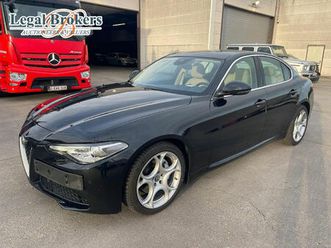 alfa romeo giulia 2.0 t super - sedan