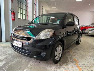 daihatsu sirion 1.0 hiro due proprietari precedent
