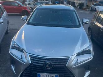 lexus nx300h 2018