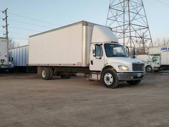 2015 freightliner m2 - 26ft / straight truck