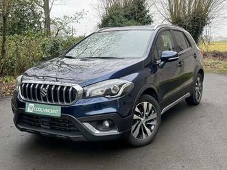 sx4 s-cross // toit ouvrant // ecran// cuir