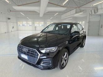audi q5 50 tfsi e business quattro s tronic suv