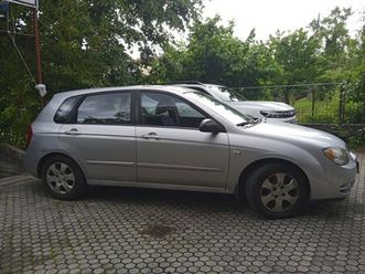 kia cerato hb