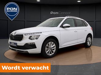 skoda kamiq 1.0 tsi business edition | carplay | camera | parkeerhulp | full led | keyless | 16'' |