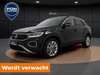 volkswagen t-roc 1.5 tsi life edition | carplay | camera | parkeerhulp | acc | keyless | 17'' |