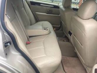 2007 lincoln town car signature limited – clean title – runs great – $5,20