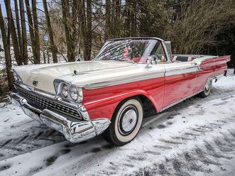 ford fairlane 500 skyliner (retractable hardtop, v8)