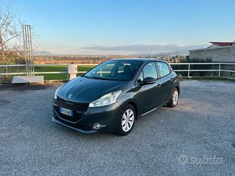 peugeot 208 1.2 benzina euro5b neopatentati