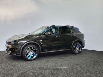 lynk & co 01 1.5turbo phev~zwartehemel~pano~acc~led~full