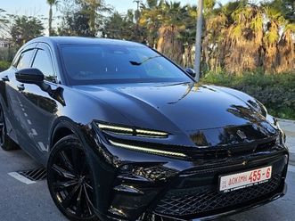 toyota crown 2,5l 2024