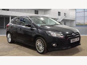 1.0t ecoboost zetec euro 5 (start/stop) 5dr
