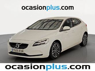 volvo v40 t2 momentum (122 cv)