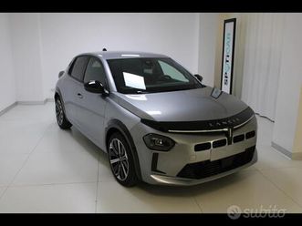 lancia ypsilon 4ª serie - ypsilon hybrid e-dct lx