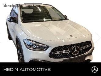 mercedes-benz gla 250 4m amg|night|distr|kamera|shz|ahk