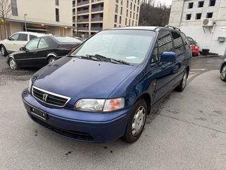 shuttle 2.3i ls swiss