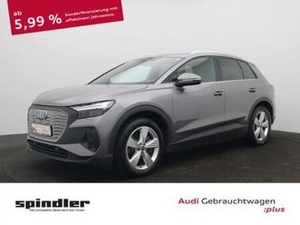 audi q4 e-tron s-line 40 / parkassi, navi+, led, ahk