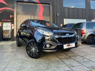 hyundai - ix35 2.0 crdi gls 184cv style sky nav.