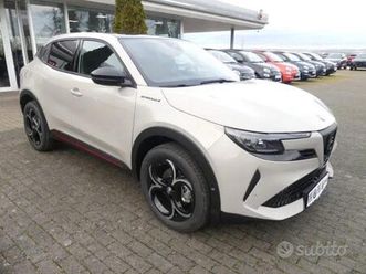 alfa romeo junior 1.2 136 cv hybrid edct6 specia