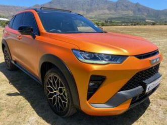 2.0t 4wd super luxury