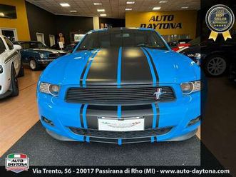 fastback 3.7 v6 manuale rarissima