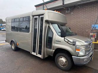 2011 ford e-350 transport bus 12 passenger, rear storage, roof heat/ac