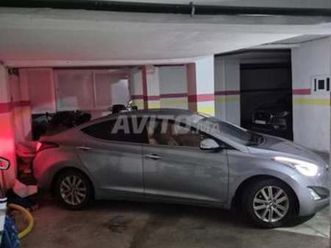 hyndai elantra trés bon état