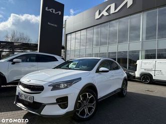 kia xceed 1.6 gdi phev l business line dct