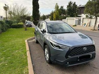 toyota corolla cross hybride