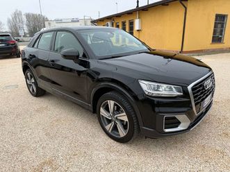 q2 30 1.6tdi identity black s-tronic my20