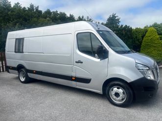 nissan nv400 only 69k kms - pressure wash unit