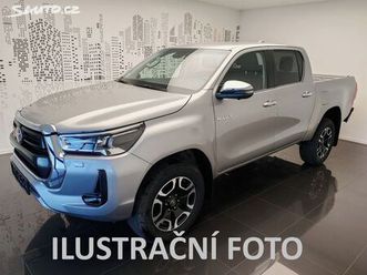 toyota hilux 2.8 d double cab 4x4