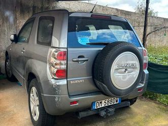 suzuki vitara 1.9 3 porte