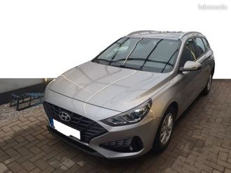hyundai i30 sw 1.0 t-gdi 120 ibvm6 intuitive + ecran + camera