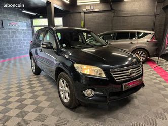 toyota rav4 150 d-4d 4wd life edition / toit ouvrant /