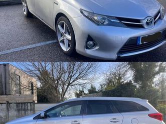 toyota auris touring sport