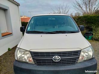 van toyota hiace
