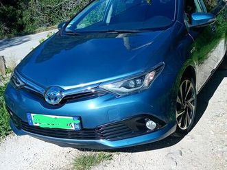 toyota auris break