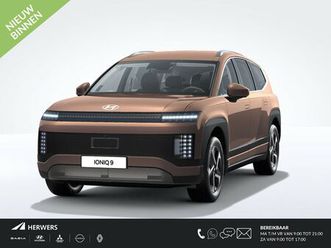 hyundai ioniq 9 - connect 7p. 110.3 kwh / €3000, - inruilvoordeel / nu te bestellen / meerprijs getoonde kle