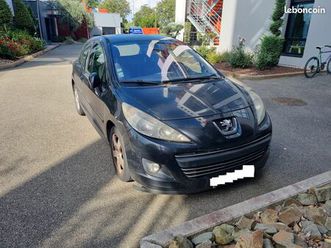 peugeot 207 noir – société 2 places – ct ok