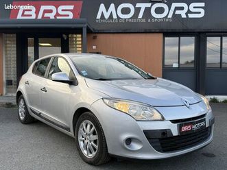 renault megane iii 1.5 dci 110ch fap authentique eco²