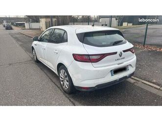 renault mégane iv 1.5 dci 110 business 2 places société