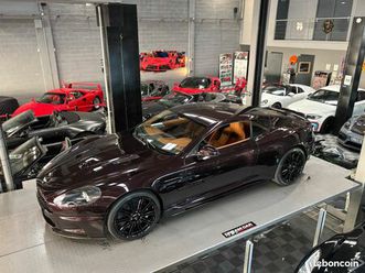 aston martin dbs v12 5.9 - amethyst red
