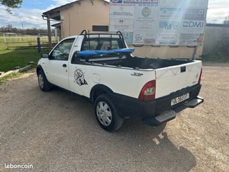 fiat strada pick-up