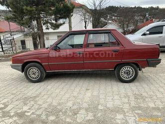 sahibinden renault r 9 1.4 broadway 1993 model ordu 350.000 km kirmizi - 38206434 | arabam.com