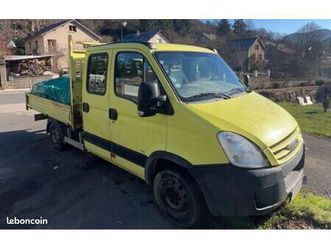 iveco 29l12 double cabine plateau