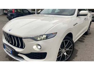 2016 maserati levante sq4