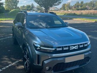 duster 3 journey 1.6 hybrid 140 ch bva (gris schiste) collaborateur renault