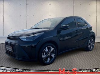 aygo x 1.5 hybrid active kamera sitzheizung