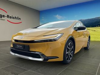 prius 2.0 plug-in-hybrid style